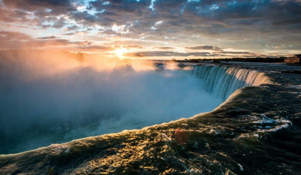 7 Breathtaking Waterfalls That Are Less Than 2 Hours From Toronto And Worth The Drive