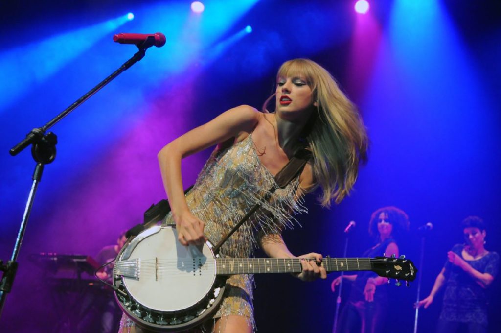 Our 5 Tips For Scoring Tickets For The Toronto Eras Tour On Ticketmaster